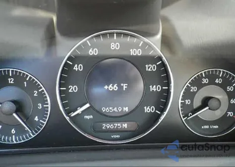 2009 Mercedes-Benz Clk350 z USA, uszkodzony, nr VIN WDBTJ56H99F266274